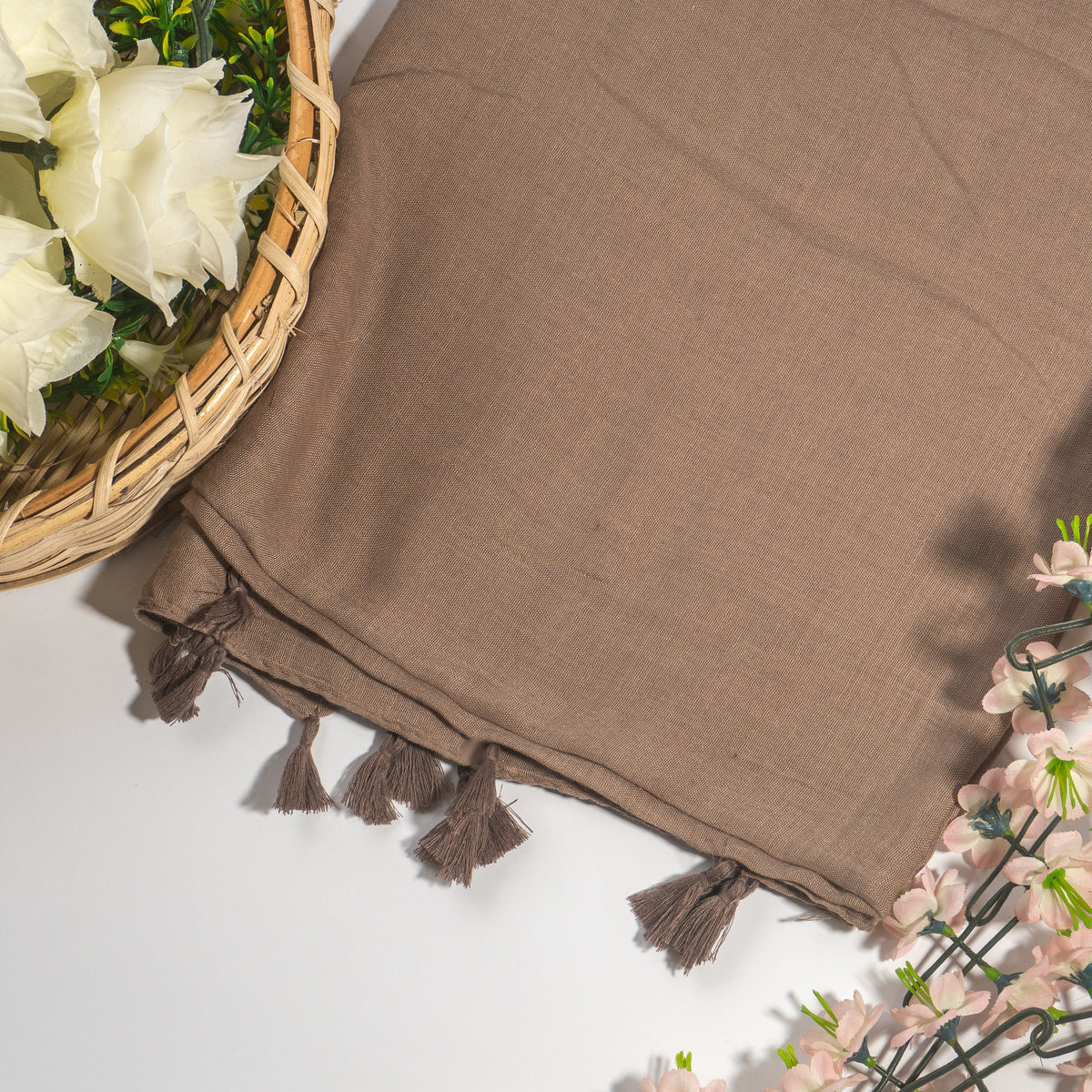 Plain Tassel (Cedar)